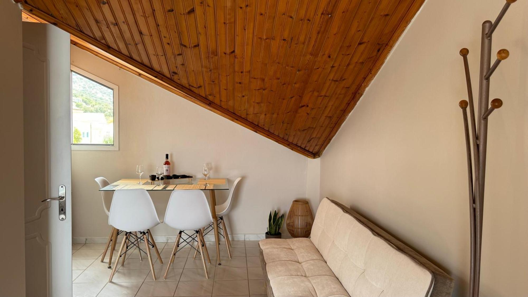 Sea Side Studios Айя-Евфимия Экстерьер фото